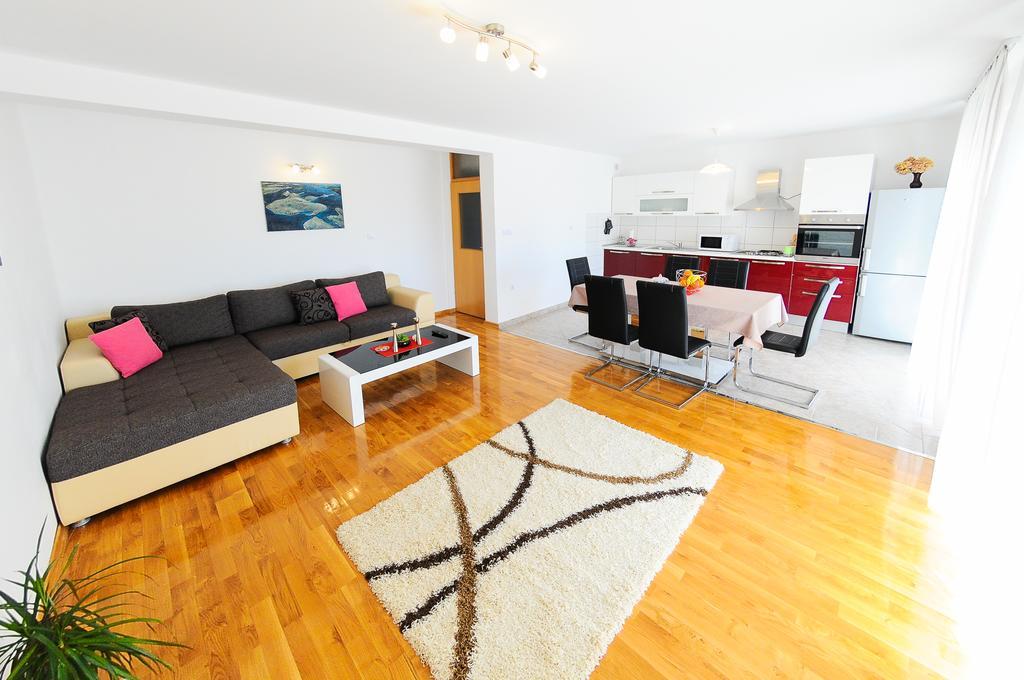 Apartments Rajic Split Luaran gambar