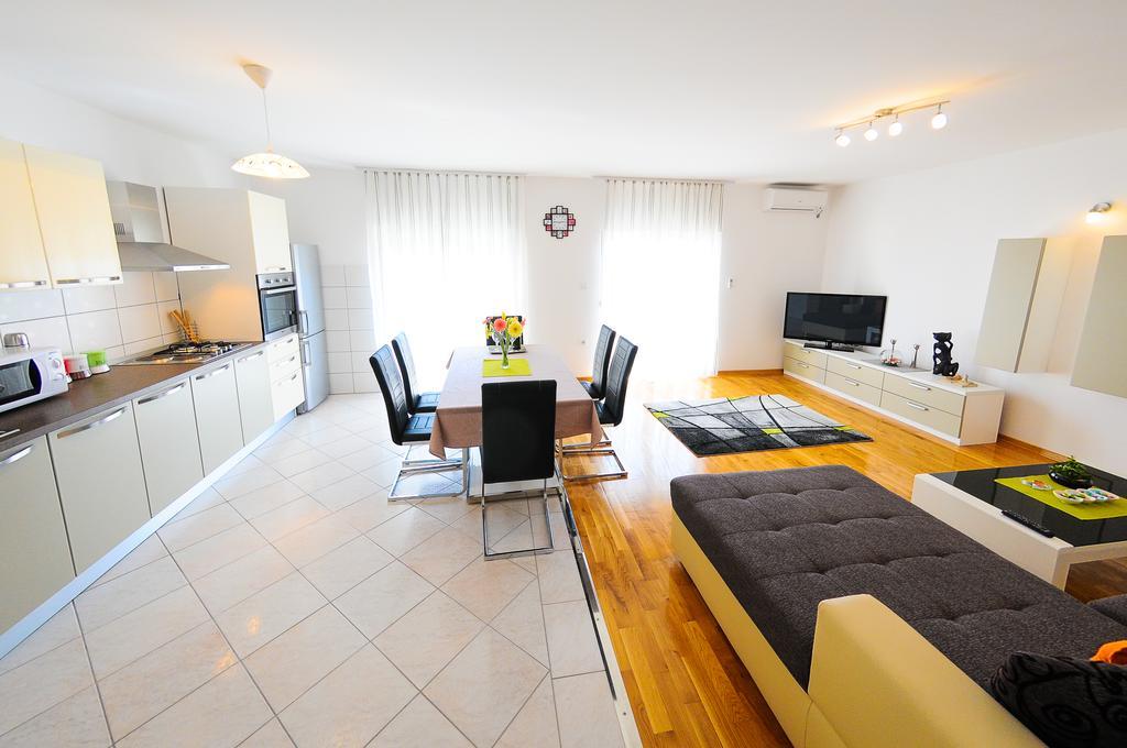 Apartments Rajic Split Luaran gambar